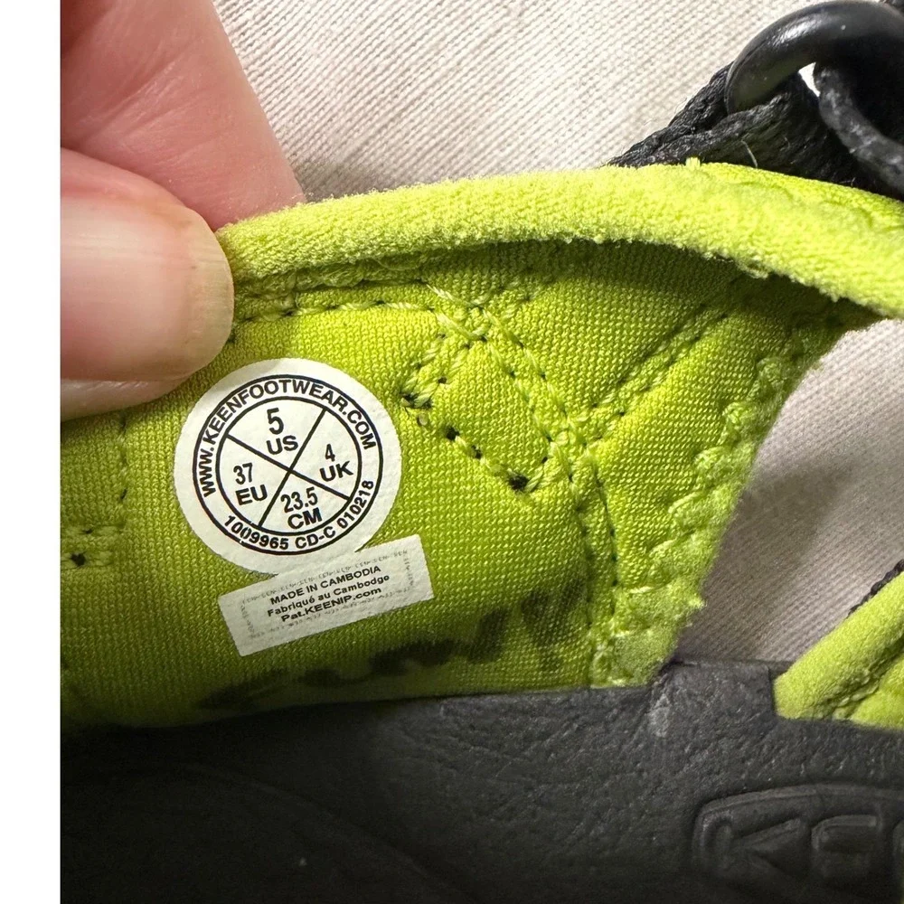 Keen Newport H2 Water Sandals Women Youth‎ SZ 5 Lime Green Outdoor Hiking Trail